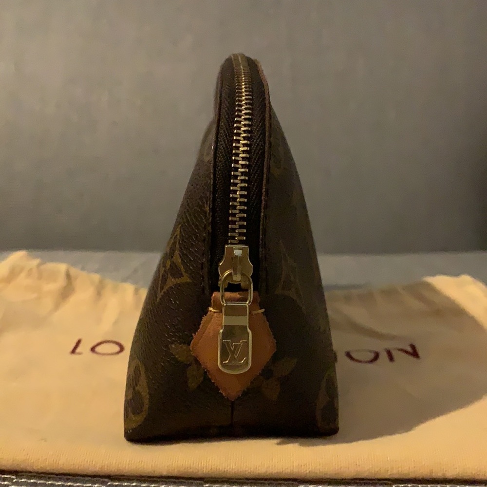 Louis Vuitton PM cosmetic case - Picture 16 of 16